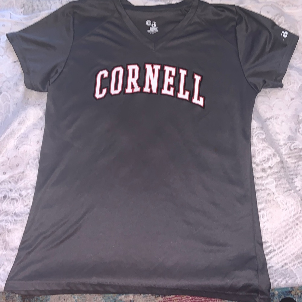 Cornell University lightweight athletic gray shirt size medium Ithaca, New York